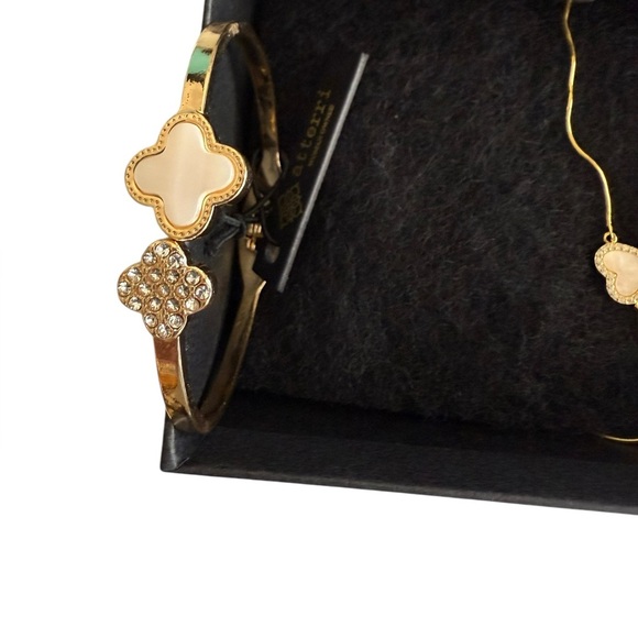 Bracelet And Necklace Gift Set Classic Design - Picture 1 of 4